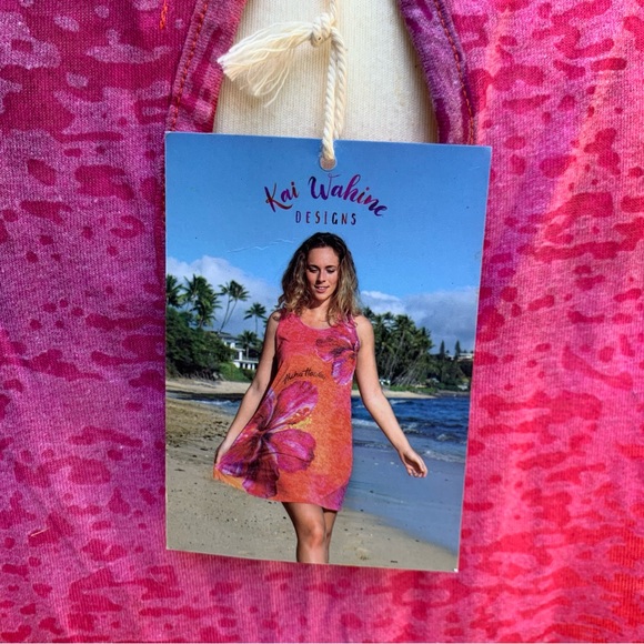 Kai Wahine Designs Burnout Tank Coverup | XL | Red Hibiscus NEW!! - Picture 4 of 8